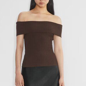 Sculpt Knit Off-Shoulder Hi-Hip Top - Brown Aritzia